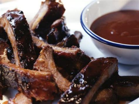 barbecue-ribs-recipe-tiffani-thiessen-cooking-channel image