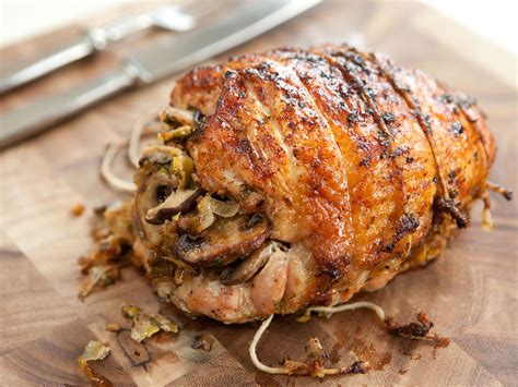 recipe-herb-crusted-turkey-breast-with-mushroom image