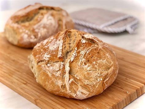 greek-bread-recipe-village-bread-horiatiko-psomi image
