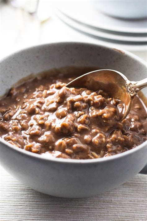 hot-chocolate-oatmeal-recipe-rich-creamy image