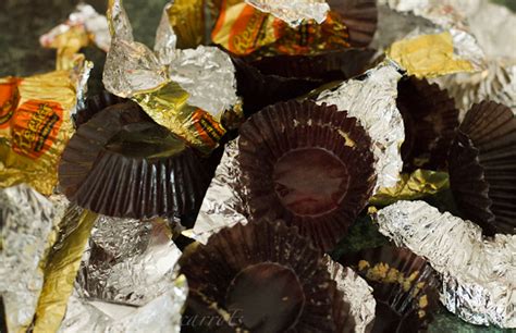 chocolate-peanut-butter-cupcakes-gluten-free image
