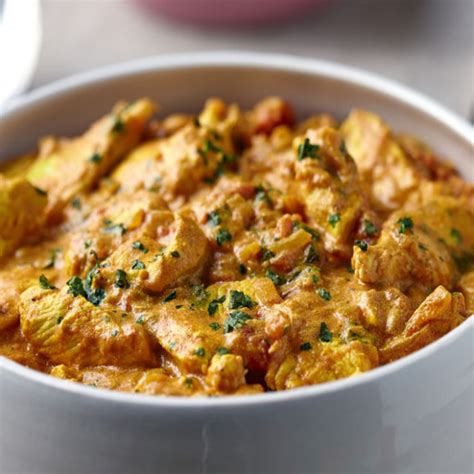 creamy-malabar-chicken-curry-with-fragrant-coriander image