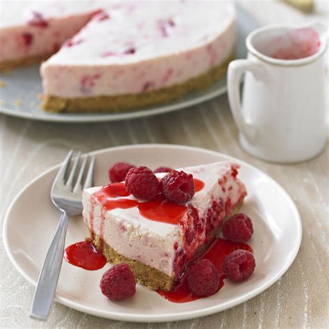 raspberry-cheesecake-dessert-recipes-woman image