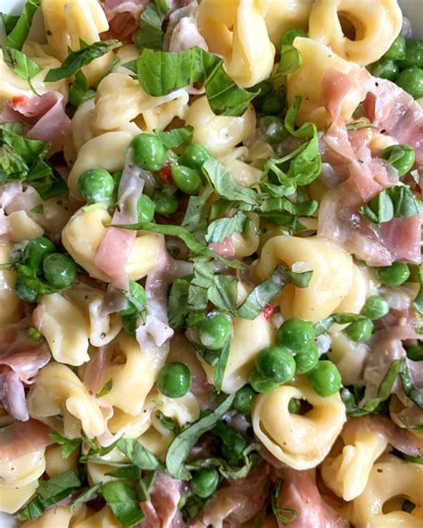 review-of-reddits-grandmas-tortellini-salad-recipe-kitchn image