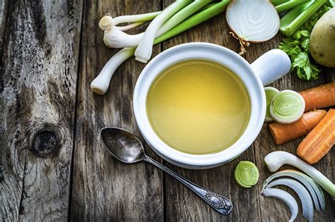 5-benefits-of-vegetable-broth-how-to-make-your-own image