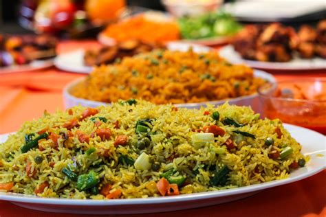 5-different-ways-nigerians-eat-their-rice-ataro-foods-blog image