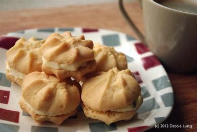 melting-moments-biscuit-recipe-weekendnotes image