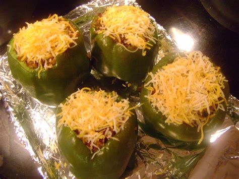 easy-stuffed-pepper-recipe-mommysavers image