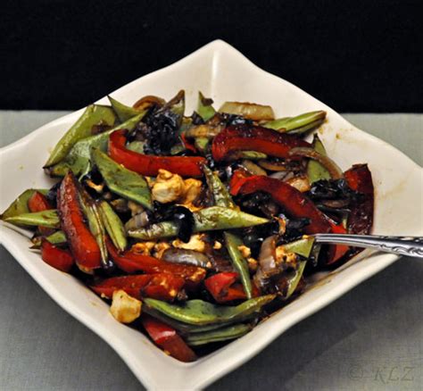 stir-fried-green-beans-with-peppers-and-onions-thyme-for image