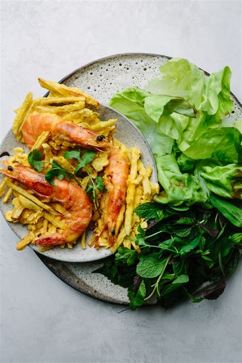 vietnamese-prawn-and-sweet-potato-fritters-bnh-tm image
