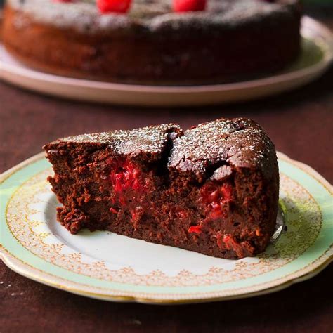 nigella-lawsons-chocolate-raspberry-pudding-cake image