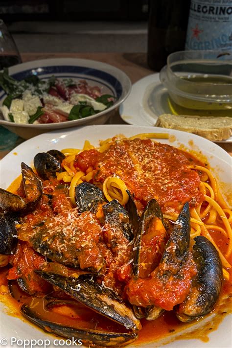 mussels-in-tomato-sauce-quick-and-easy-poppop-cooks image