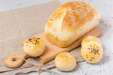 honey-buttermilk-bread-recipe-using-a-bread-machine image