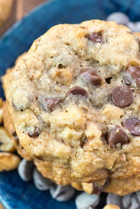 doubletree-chocolate-chip-cookies-recipe-crazy-for-crust image