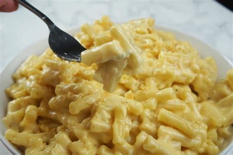 creamy-stovetop-mac-cheese-recipe-a-food image