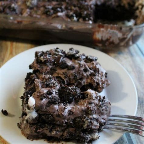 the-most-addicting-oreo-dirt-pie-recipe-the-frugal image