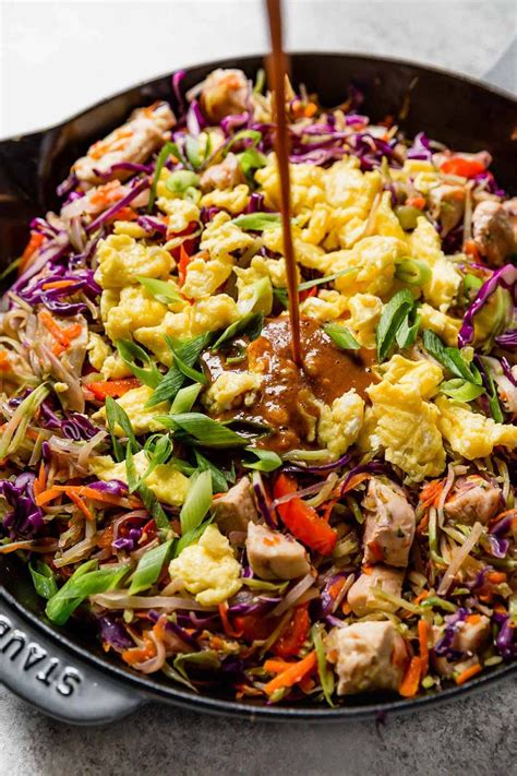 noodle-free-chicken-pad-thai-inspired-whole30-the image