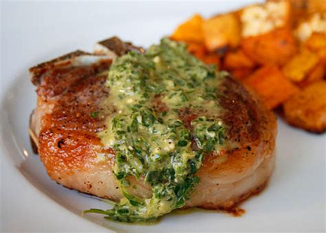lamb-chops-with-mint-pesto-italian-food-forever image