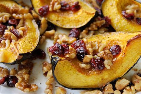 roasted-acorn-squash-recipe-with-walnuts-and image