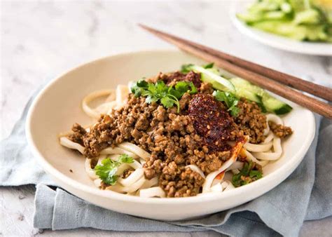 chinese-pork-mince-with-noodles-chinese-bolognese image