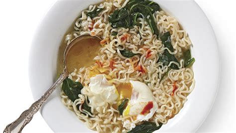 ramen-noodle-soup-with-spinach-and-poached-eggs image