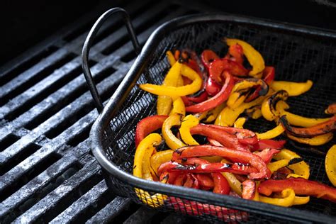 how-to-roast-peppers-and-why-you-should-taste-of image