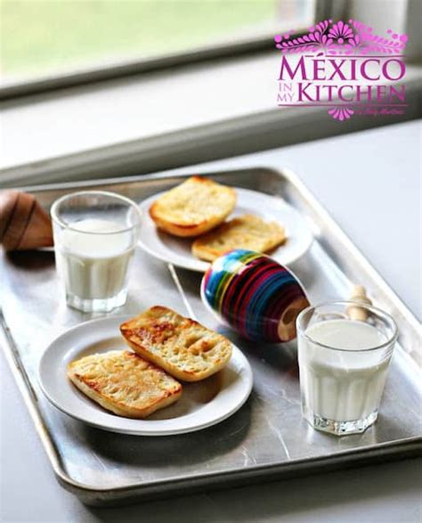 sweet-molletes-recipe-molletes-dulces-mexican image