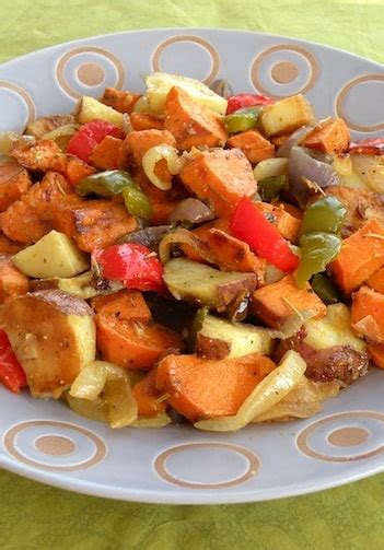 roasted-potatoes-with-bell-peppers-and-onions image