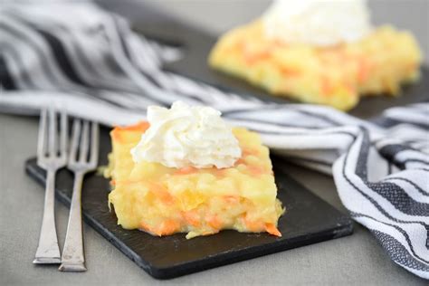 carrot-and-pineapple-gelatin-salad-the image
