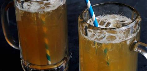 summer-beer-shandy-cocktail-recipe-rachael-ray image