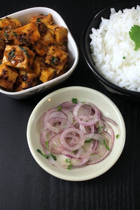 indian-onion-salad-laccha-pyaaz-spice-up-the-curry image