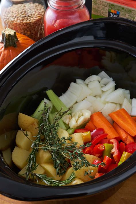 vegan-lentil-and-pumpkin-stew-eat-up-kitchen image