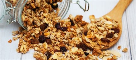 the-best-granola-march-2022-dont-waste-your-money image