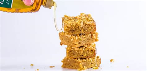 peanut-butter-honey-blondies-recipe-rachael-ray image