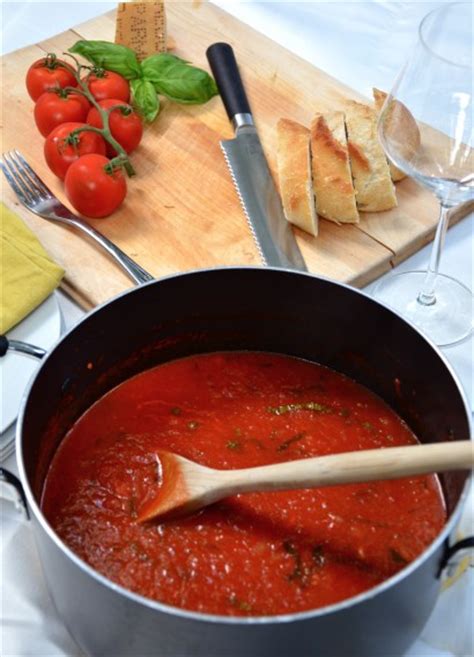 authentic-italian-tomato-sauce-tasty-kitchen image