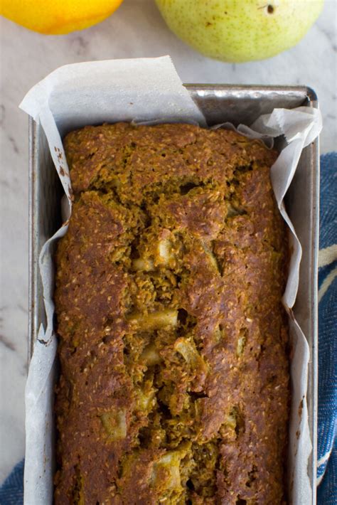 easy-healthy-pumpkin-cake-with-pear-scrummy-lane image