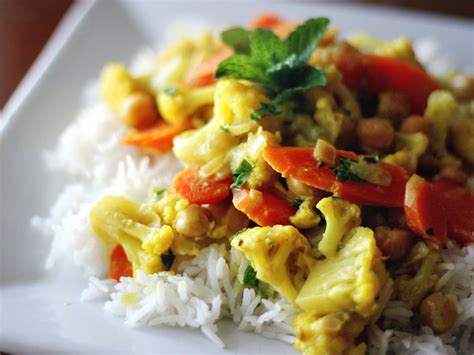 coconut-curry-with-cauliflower-carrots-and-chickpeas image