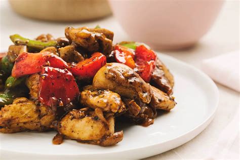 how-to-make-black-pepper-chicken-stir-fry-asian image