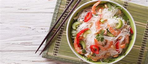 yum-woon-sen-traditional-salad-from-thailand-tasteatlas image
