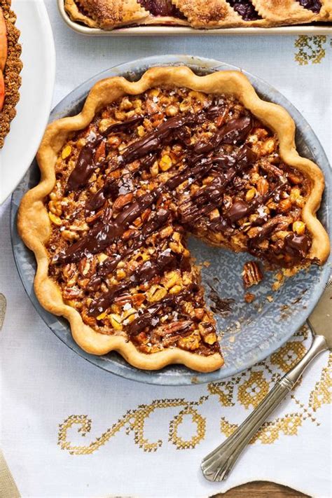 best-maple-nut-pie-recipe-how-to-make-maple-nut-pie image