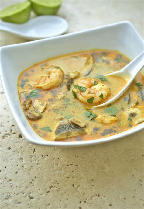easy-thai-coconut-soup-25-minutes-chef-savvy image