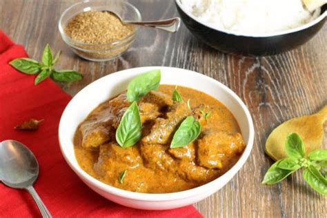simple-from-scratch-beef-korma-recipe-earth-food image