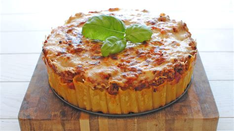 rigatoni-pasta-pie-recipe-tablespooncom image