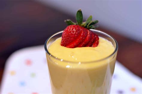 mango-peach-smoothie-the-best-morning-smoothie image