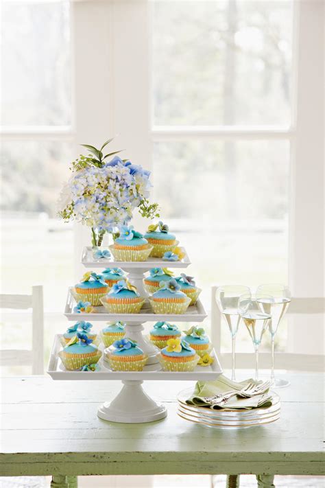 36-fruity-and-floral-cakes-made-for-spring-party-season image