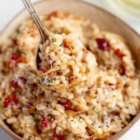 caramelized-onion-bacon-and-parmesan-risotto-a image