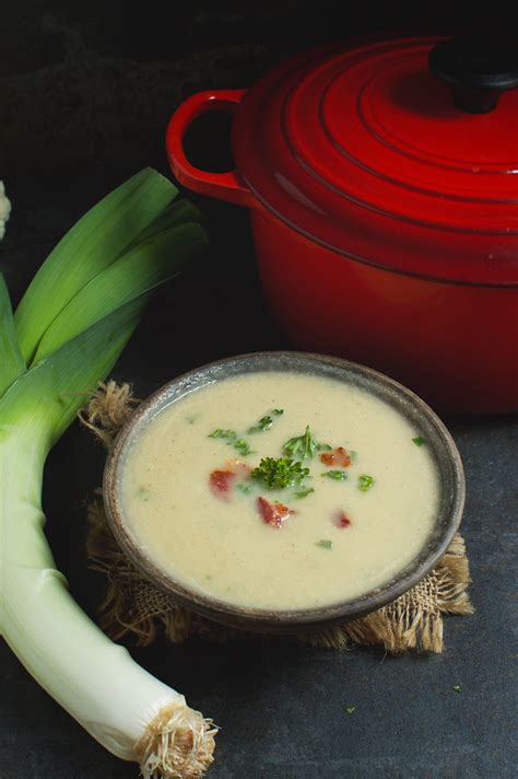 low-carb-potato-leek-soup-simply-so-healthy image