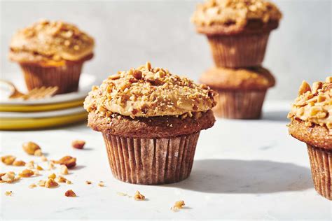 banana-cupcakes-with-peanut-butter-frosting image