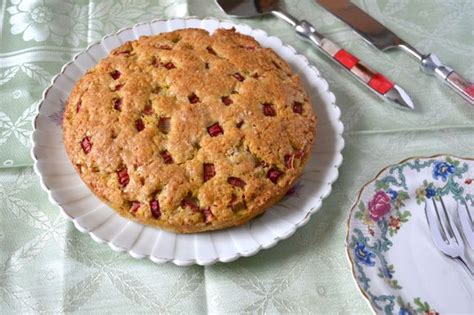 remarkable-rhubarb-cake-an-old-fashioned-simple image