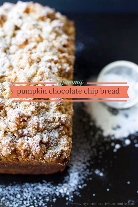 streusel-pumpkin-chocolate-chip-bread-my-name-is image